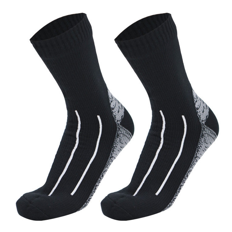 Waterproof Outdoor Socks – Stay Dry Hiking Socks for Men & Women