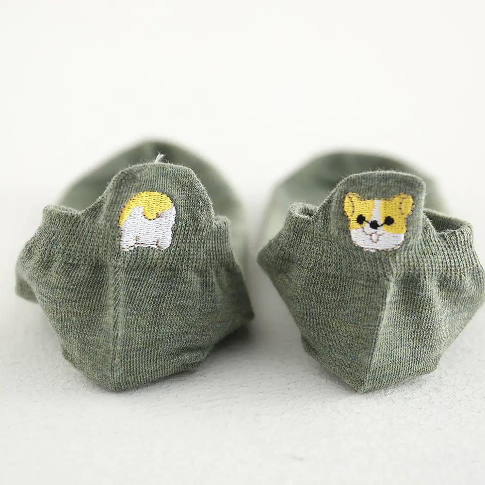 Embroidered Cotton Socks – Cozy Women’s Style