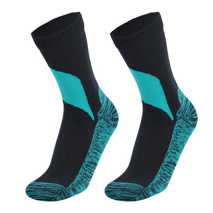 Waterproof Outdoor Socks – Stay Dry Hiking Socks for Men & Women