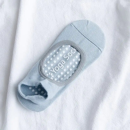Non-slip Yoga Socks for Fitness Support